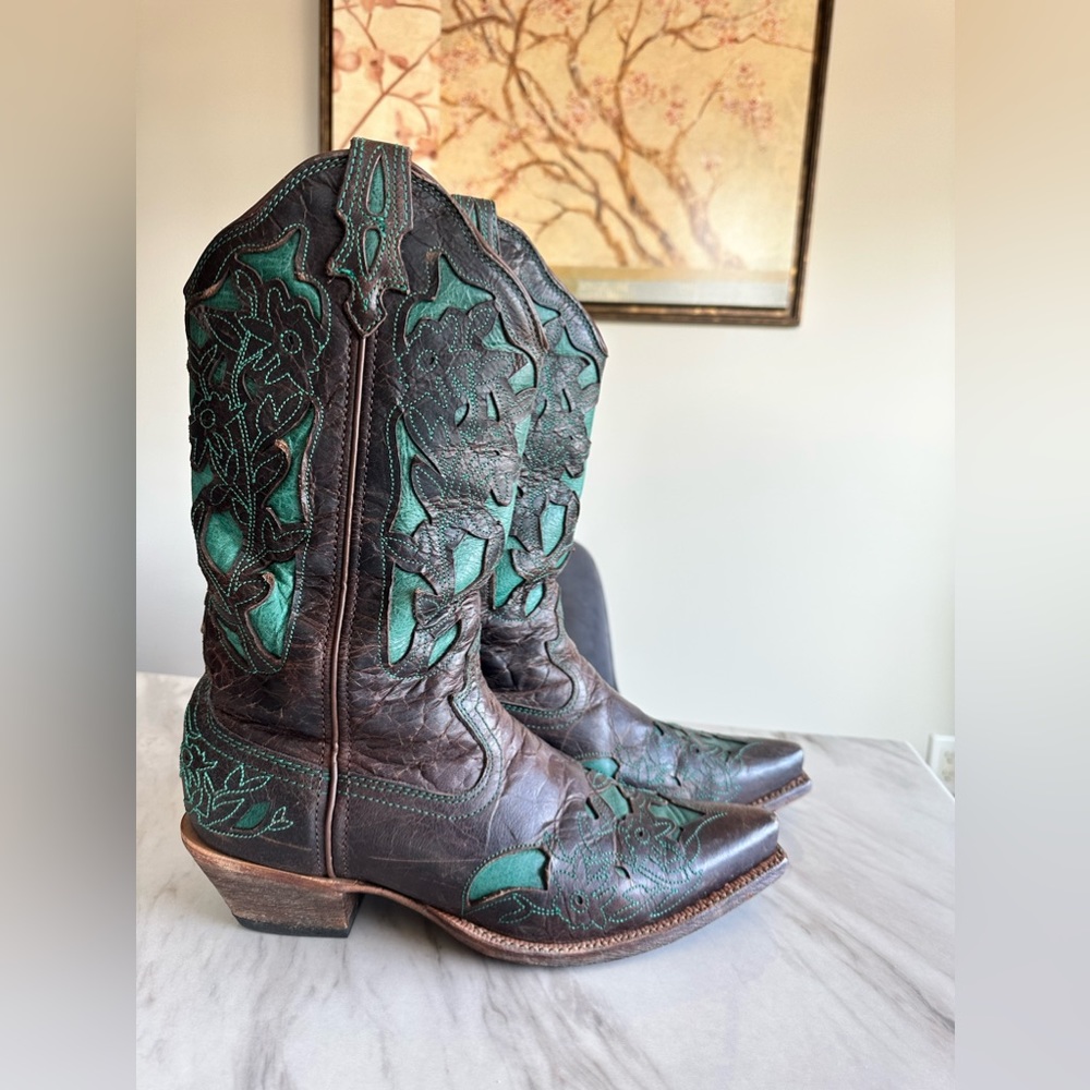 Twisted X Western Wear Cowgirl Boots (genuine leather)